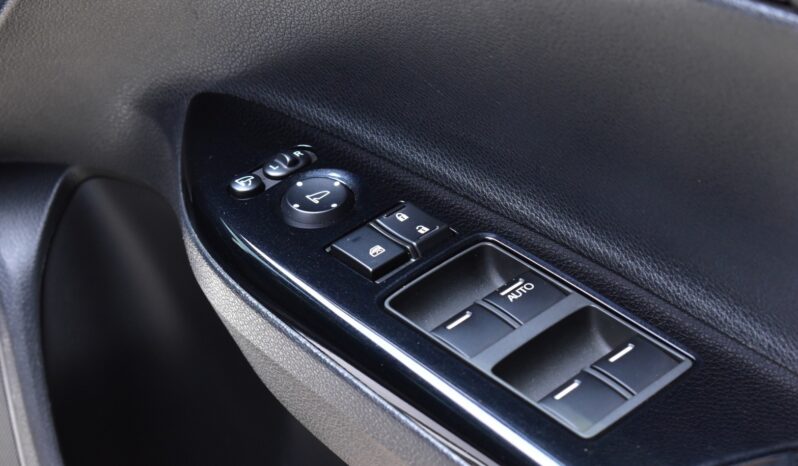 
								Honda Accord 2.0EL Navi 2017 full									