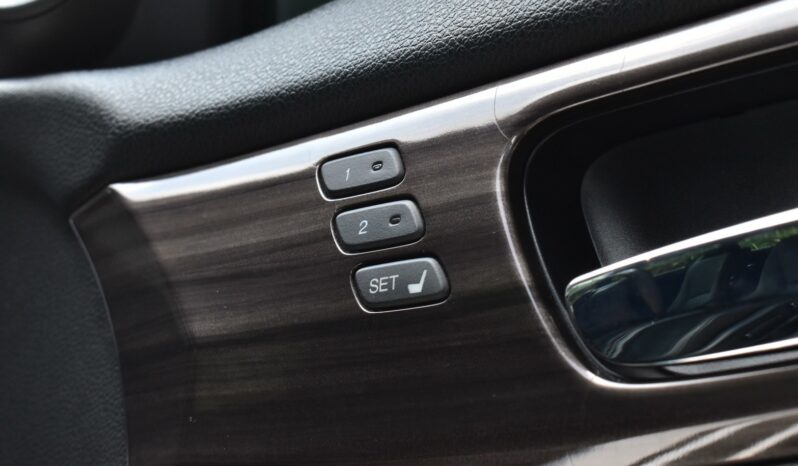 
								Honda Accord 2.0EL Navi 2017 full									