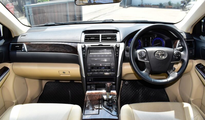 
								Toyota Camry 2.0 G D4S 2015 full									