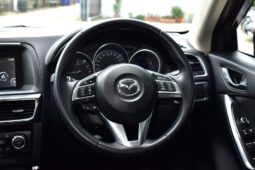 
										MAZDA CX-5 2.0 SP 2016 full									