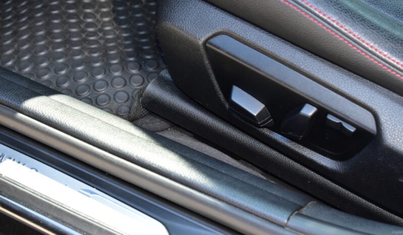 
								BMW 320d Sport (F30) 2014 full									
