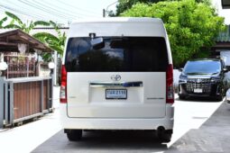
										TOYOTA COMMUTER 2.8 AT 2021 full									