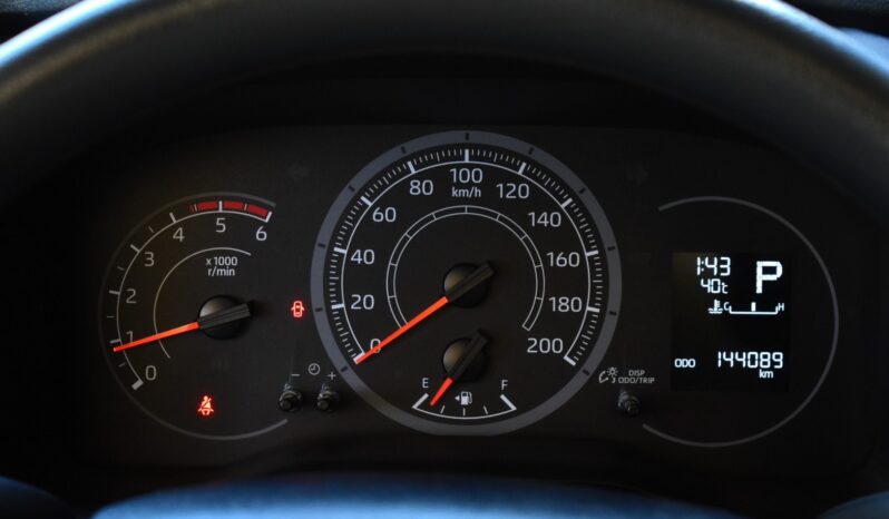 
								TOYOTA COMMUTER 2.8 AT 2021 full									