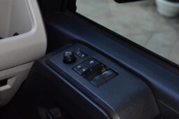 
										TOYOTA COMMUTER 2.8 AT 2021 full									