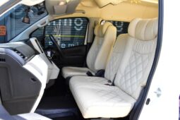 
										TOYOTA COMMUTER 2.8 AT 2021 full									