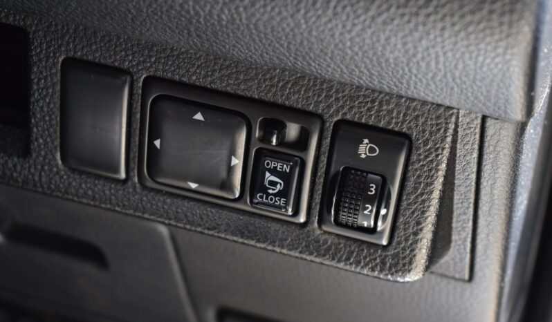 
								NISSAN TIIDA 1.8 G Hatchback 2008 full									