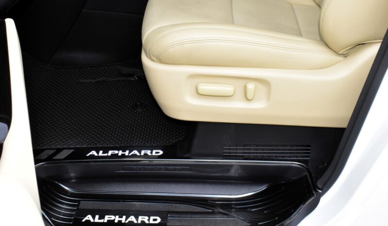 
								Toyota Alphard Hybrid ปี 2021 full									
